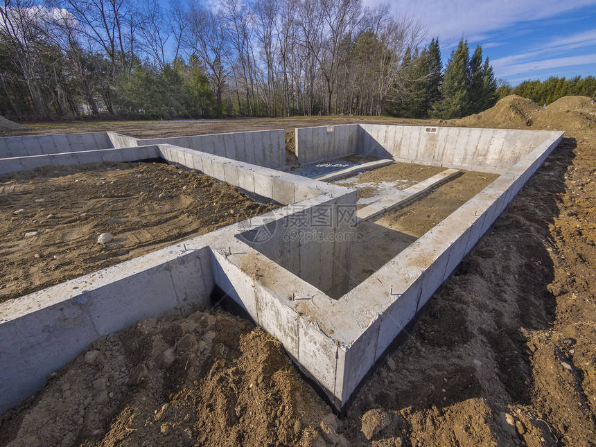 新房子的混凝土基础园林钢筋美化细分水泥承包商住宅绿化地面图片
