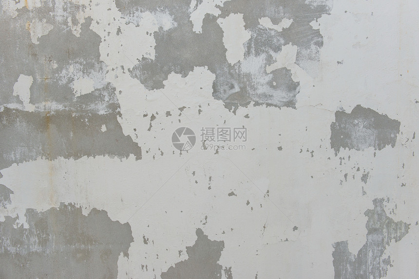 白漆水泥墙上的碎裂板蓝色天空墙纸旅行地面商业花岗岩大理石建筑学土地图片