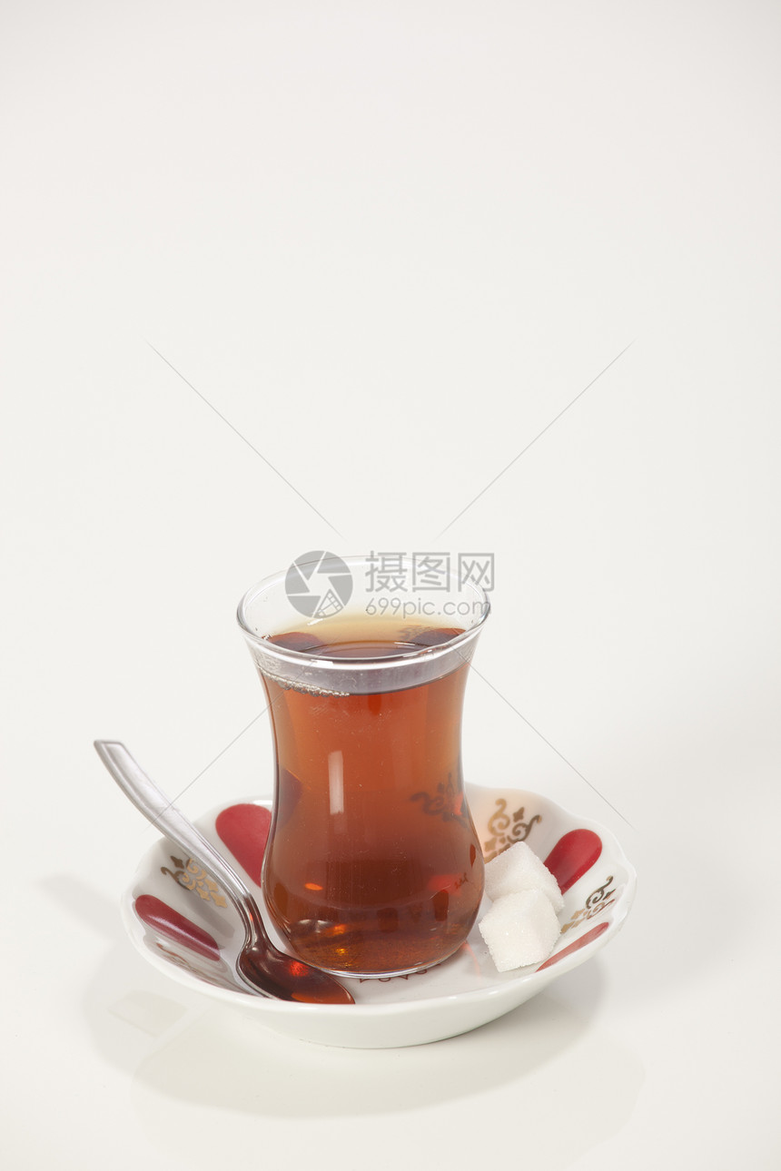 白色的土耳其茶叶杯香气火鸡休息水晶饮料芳香乐趣早餐服务勺子图片