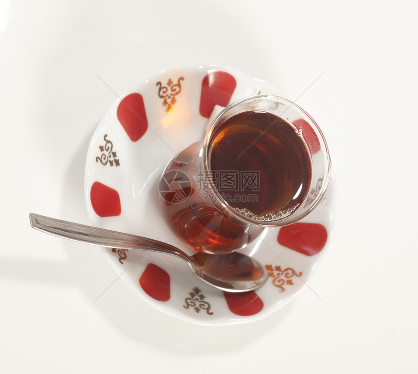 白色的土耳其茶叶杯勺子乐趣食物红茶早餐休息服务水晶火鸡香气图片