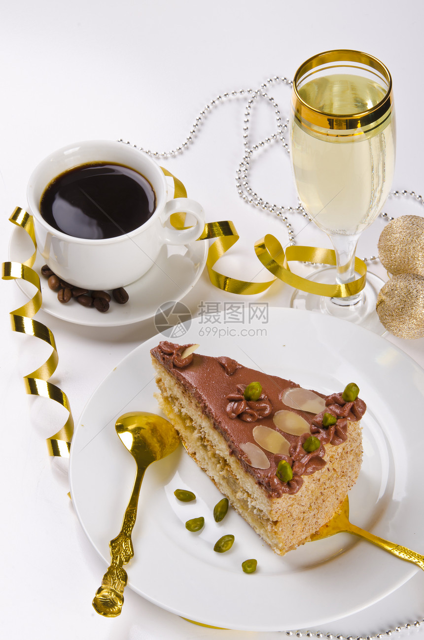 Halva蛋糕 Kaffe和香槟盘子水果巧克力饮料玫瑰馅饼咖啡奶油甜点酒精图片