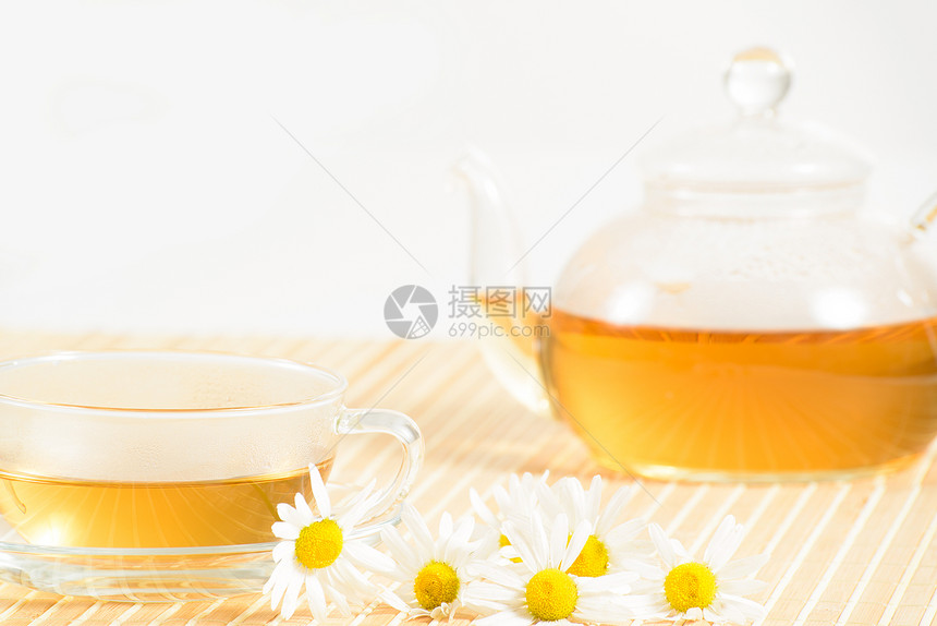 茶杯加香草甘菊茶生活时间甘菊温泉早餐橙子芳香叶子服务卫生图片