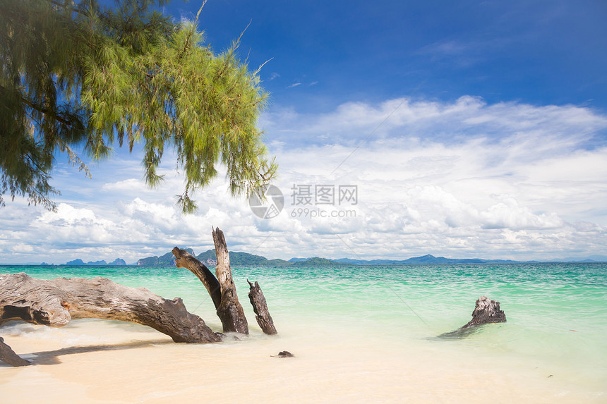 泰国安达曼海滩图片