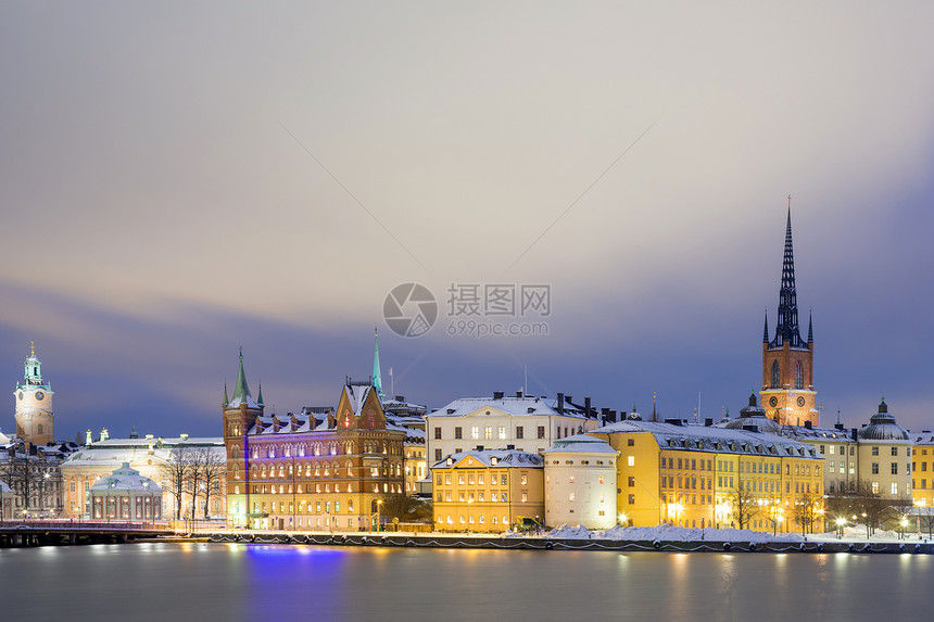 Gamla Stan 旧城斯德哥尔摩地标建筑学全景港口交通建筑旅行风景地平线大厅图片