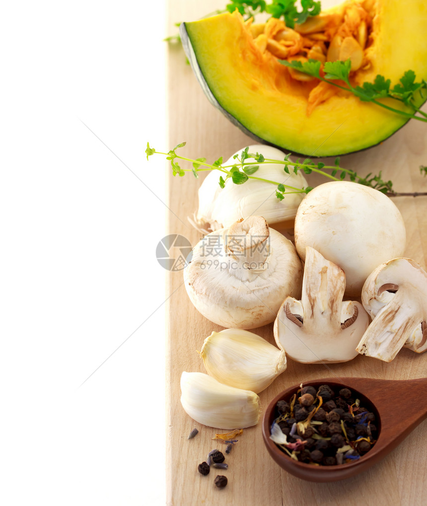 蘑菇和卡波查南瓜图片