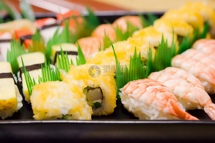 日食美食白色寿司红色食物海藻海鲜图片