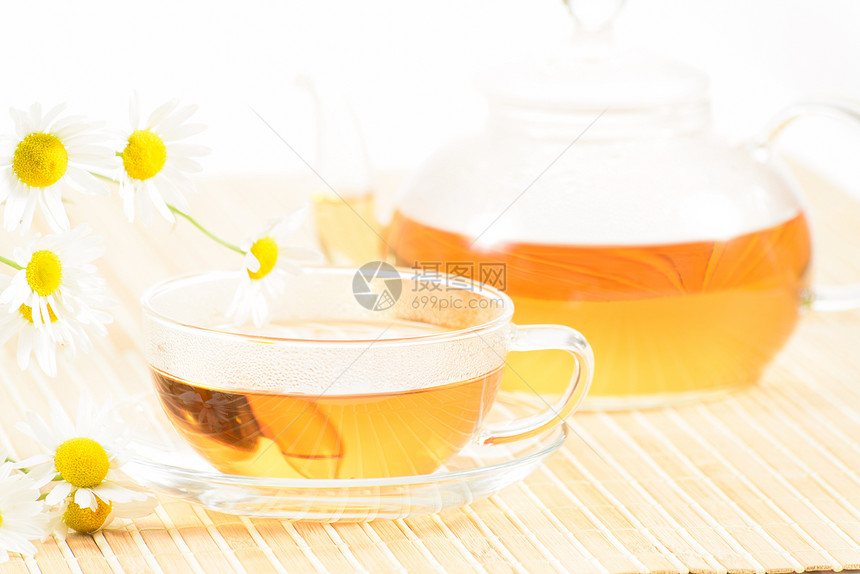 茶杯加香草甘菊茶植物疗法时间杯子保健橙子温泉食物药品液体图片