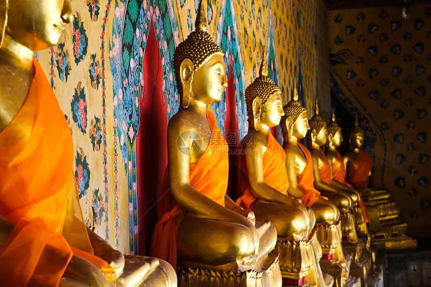 曼谷泰国Wat Arun的佛像场景上帝寺庙雕像眼睛宗教智慧沉思旅行文化图片