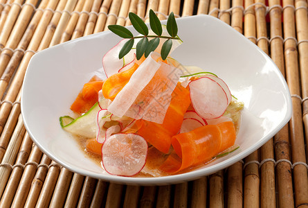 中国沙拉红色沙拉文化美味食物鳗鱼午餐美食蔬菜饮食背景图片