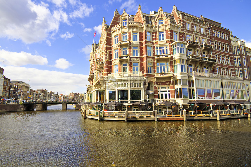 荷兰阿姆斯特丹中世纪大楼后期建筑图片