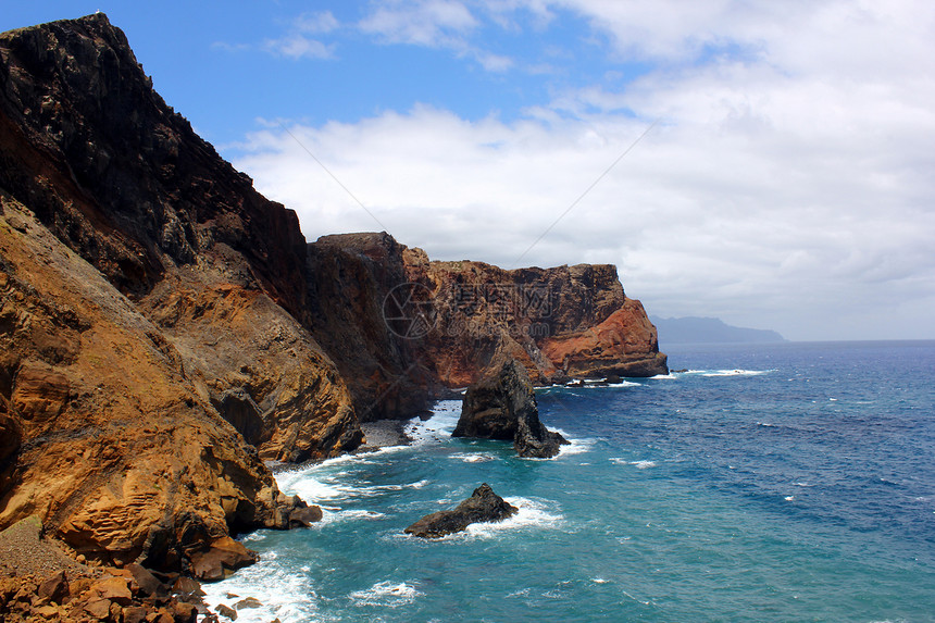 葡萄牙马德拉岛气候火山热带悬崖旅游蓝色假期卡波海滩岩石图片
