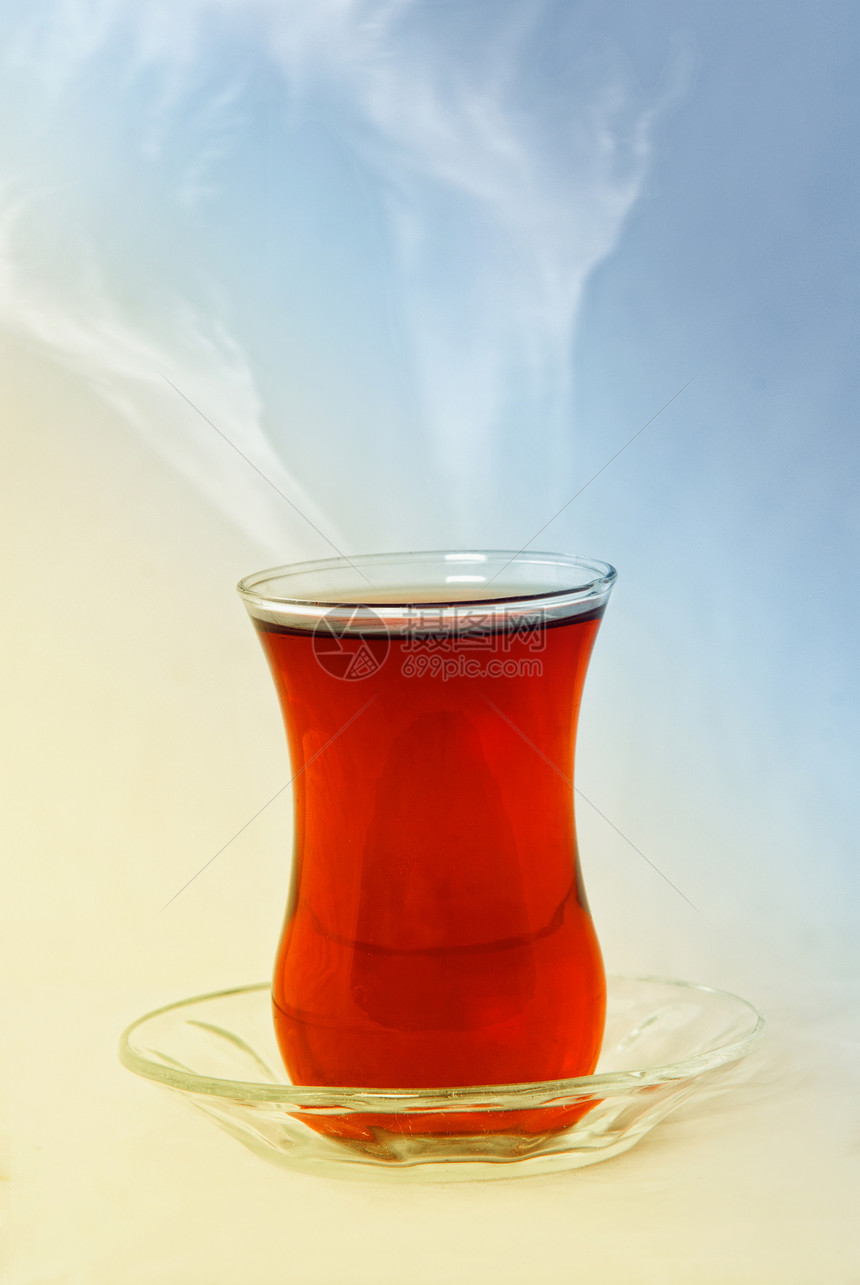 传统玻璃中的土耳其茶时间餐厅杯子盘子火鸡早餐乐趣饮料水晶立方体图片