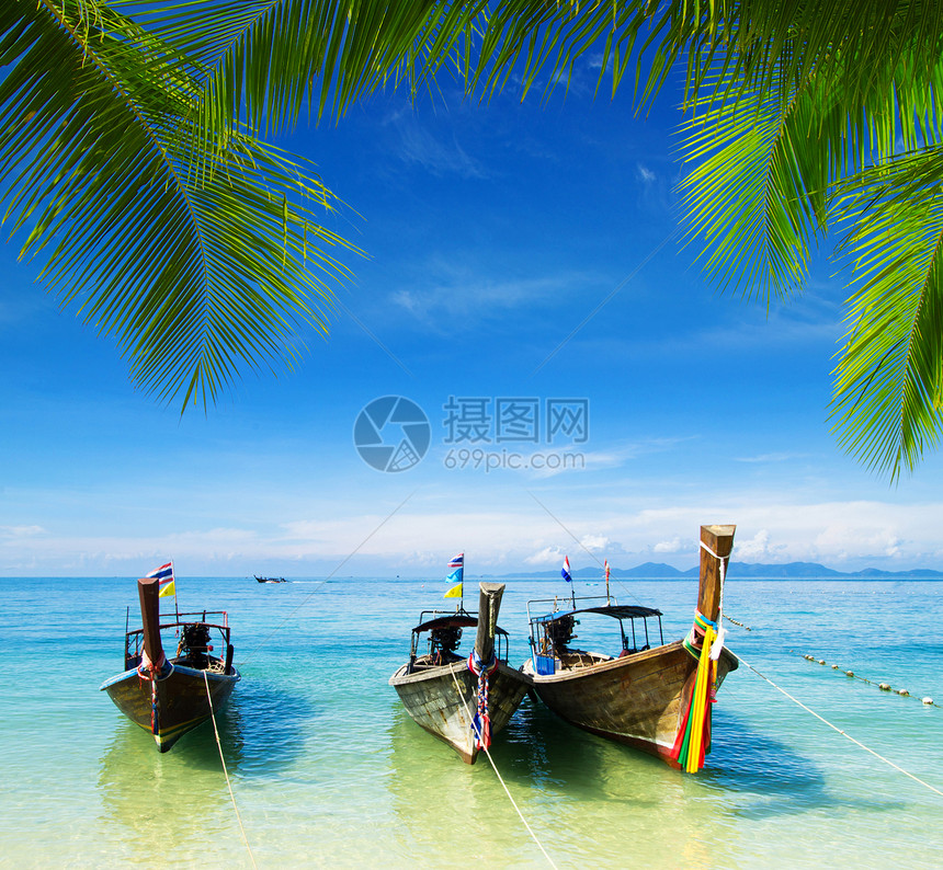 沙滩和热带海假期海岸阳光太阳支撑海洋旅行海浪冲浪晴天图片