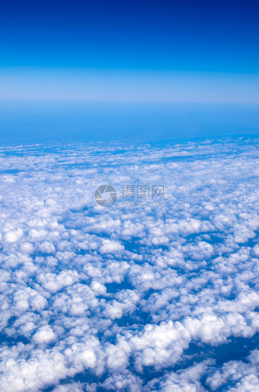 天空白色场景云景自由阳光天际天堂气象柔软度臭氧图片
