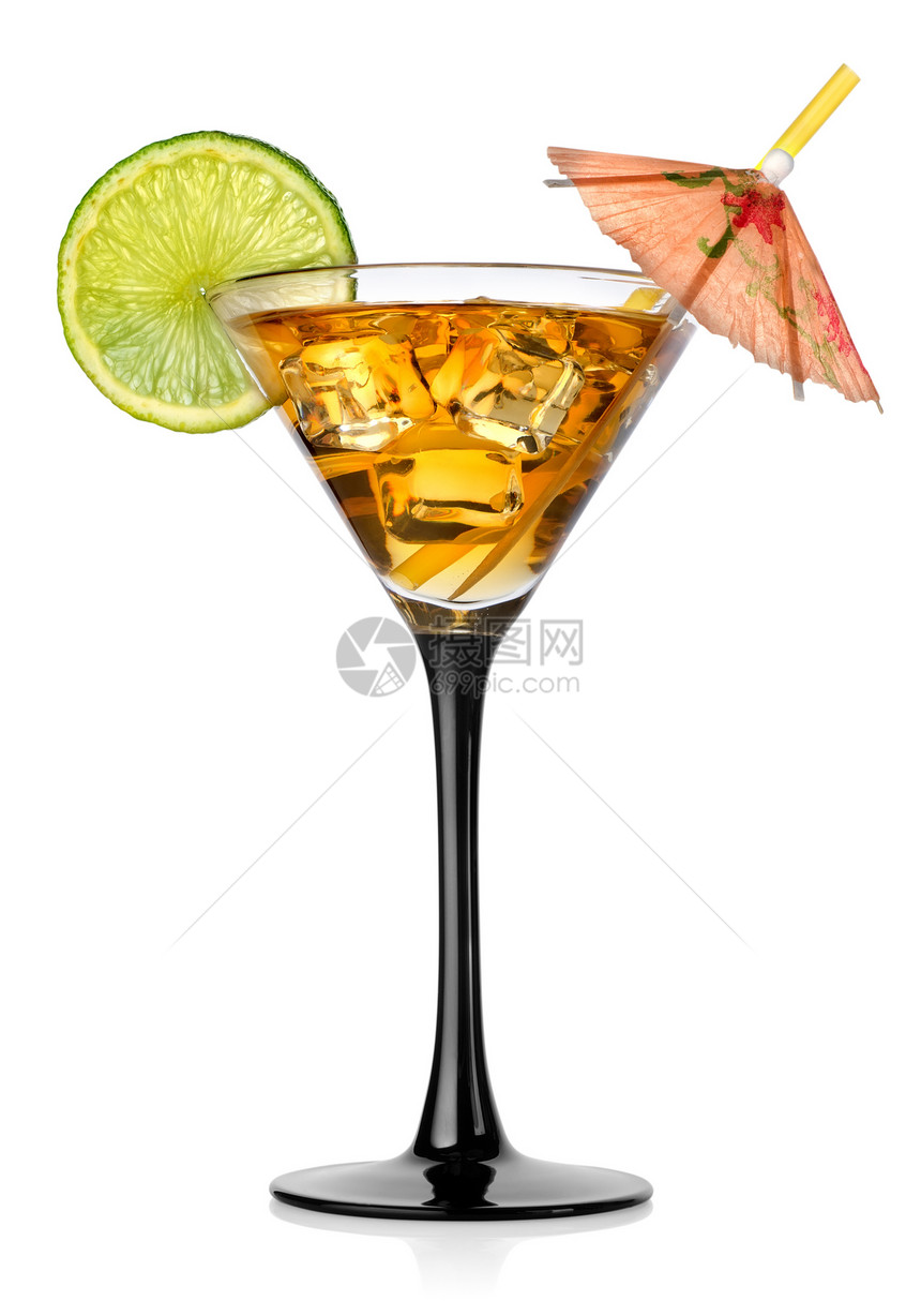 鸡尾酒在玻璃杯中冰块食物柠檬热带派对餐具水果苏打玻璃饮料图片