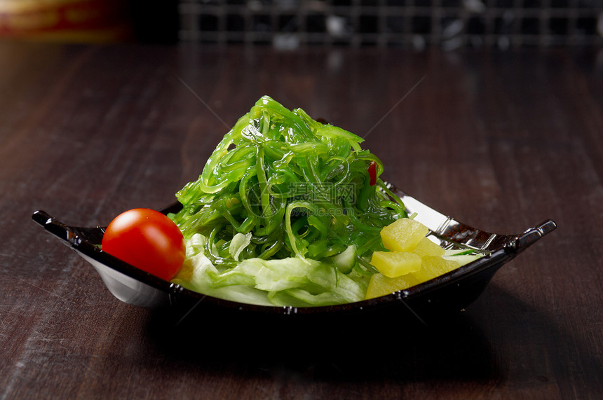 混合沙拉海草和蔬菜小吃绿色食物海藻盘子沙拉海鲜饮食图片