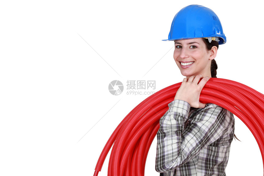 女性水管工携带软管图片