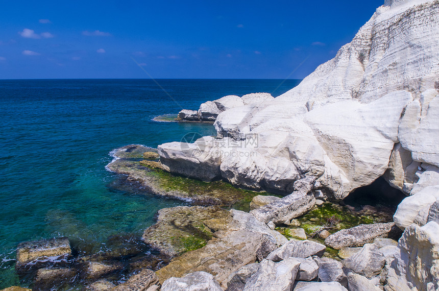 地中海海风景海景海岸线石头支撑全景储备公园旅游岩石图片