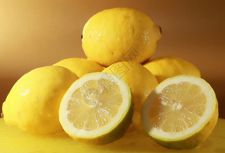 柠檬营养饮食水果黄色绿色金子背景图片