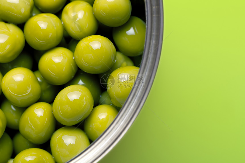 绿色青豆食物养分种子宏观饮食罐装蔬菜反射豆类图片