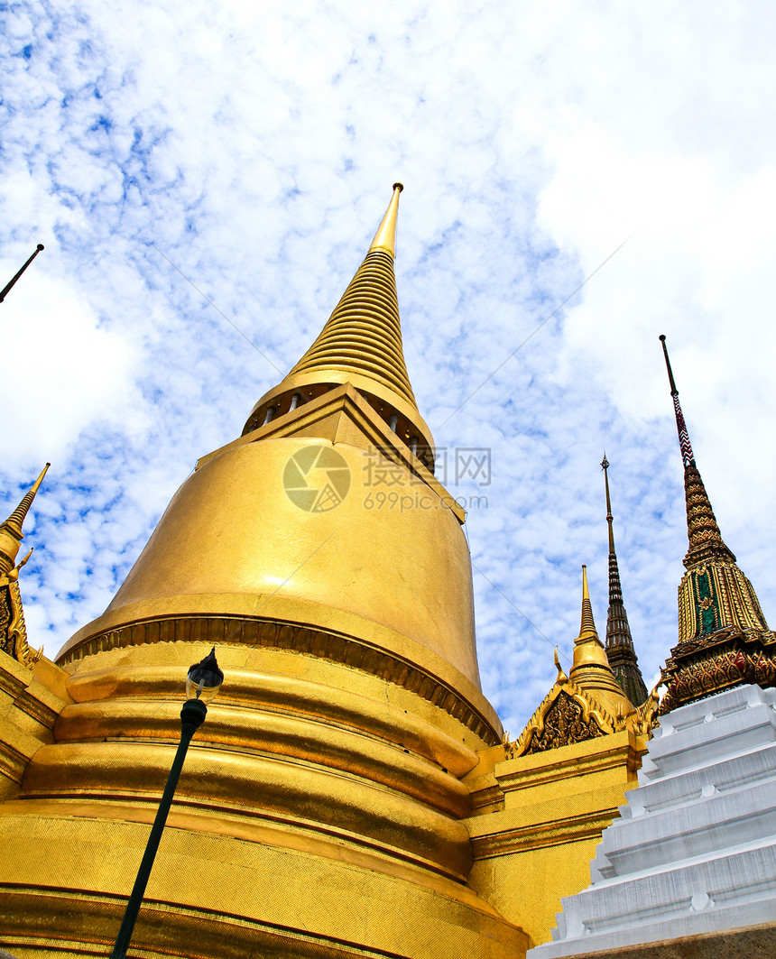 泰国曼谷大宫金塔 泰国曼谷建筑上座部宝塔外观国际文化雕像美术天空建筑风格图片