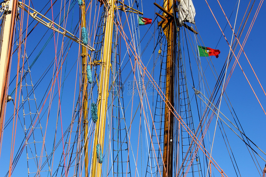 一些顶杆的详情电缆索具天空血管导航古董自由甲板巡航绳索图片