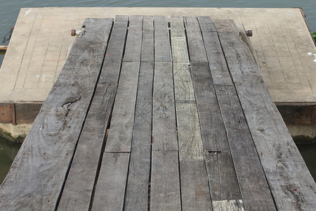 木桥桥木头旅行反射旅游日落湿地码头港口天空海岸湖高清图片素材