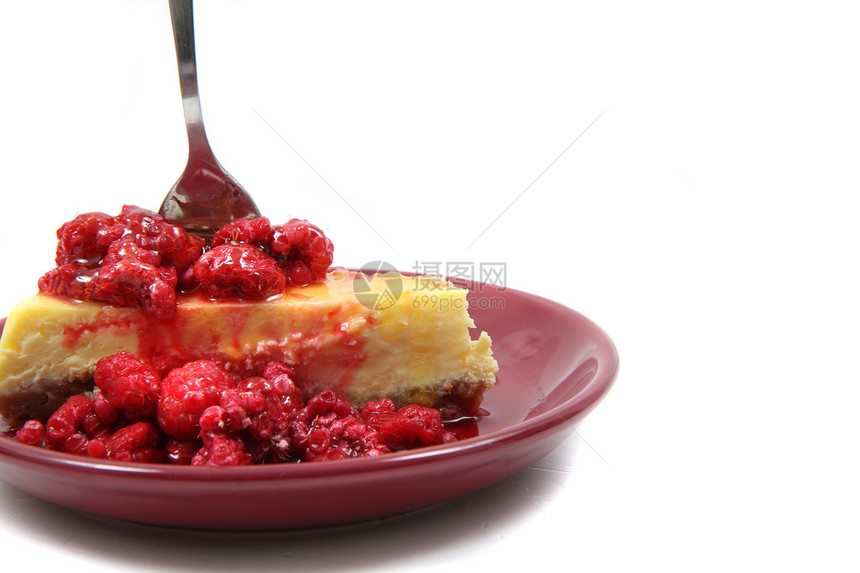 芝士蛋糕浆果盘子白色熟食甜点水果奶油叶子薄荷生日图片