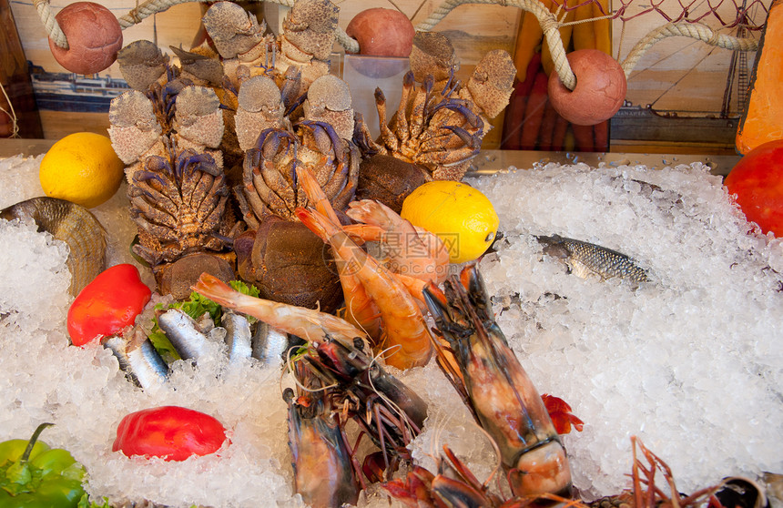 新鲜海鲜柠檬龙虾章鱼海洋香葱盘子饮食市场乌贼营养图片