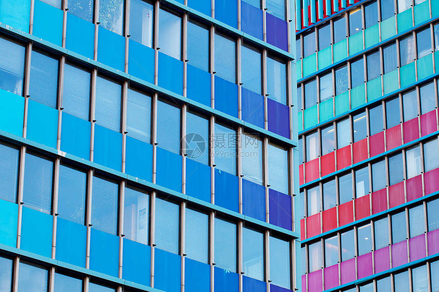 玻璃现代办公大楼背景面的图像商业办公室全景金融反射镜子城市建筑物脚步地面图片