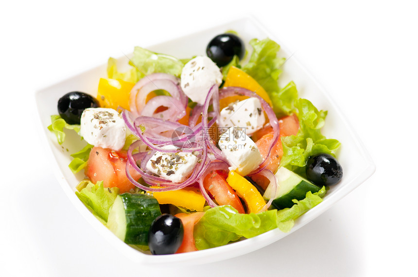 白色背景的希腊沙拉食物草本植物叶子餐厅小吃盘子午餐早餐饮食蔬菜图片