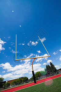橄榄足球目标员额挑战门柱罪行休闲天空活动树点运动场护柱游戏背景图片