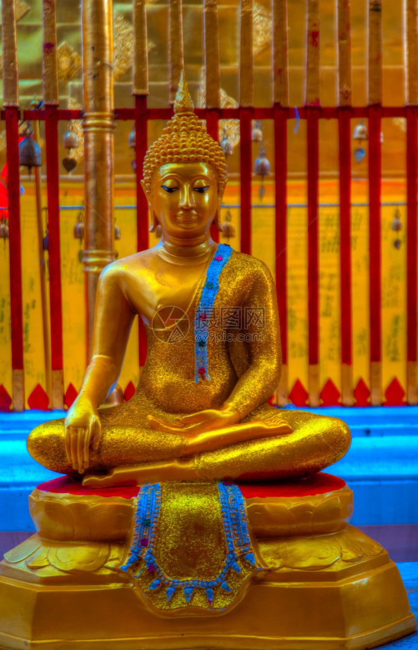 泰国冥想上帝假期天空力量客人不动产重量寺庙房子图片