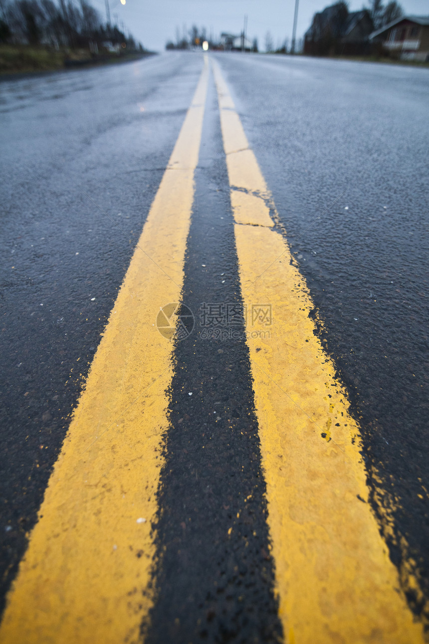 黄色街道(双线)图片
