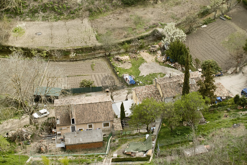 农村房屋和少耕农作图片