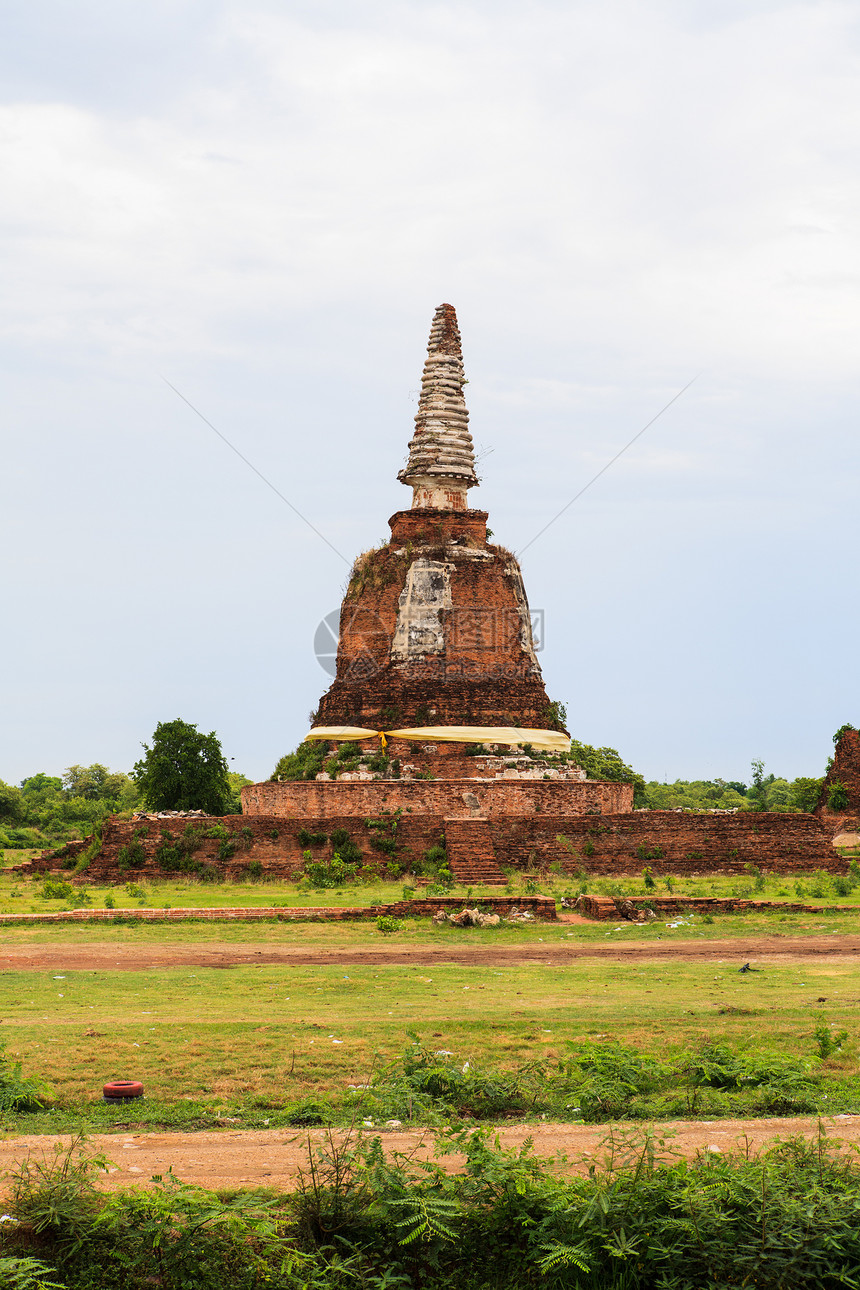 泰国Ayutthaya泰神庙游客旅行精神石头建筑学神社纪念碑文化崇拜历史性图片