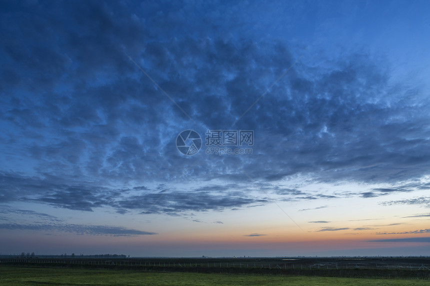 日出环境沼泽日落阳光草地橙子墙纸农村天空天气图片