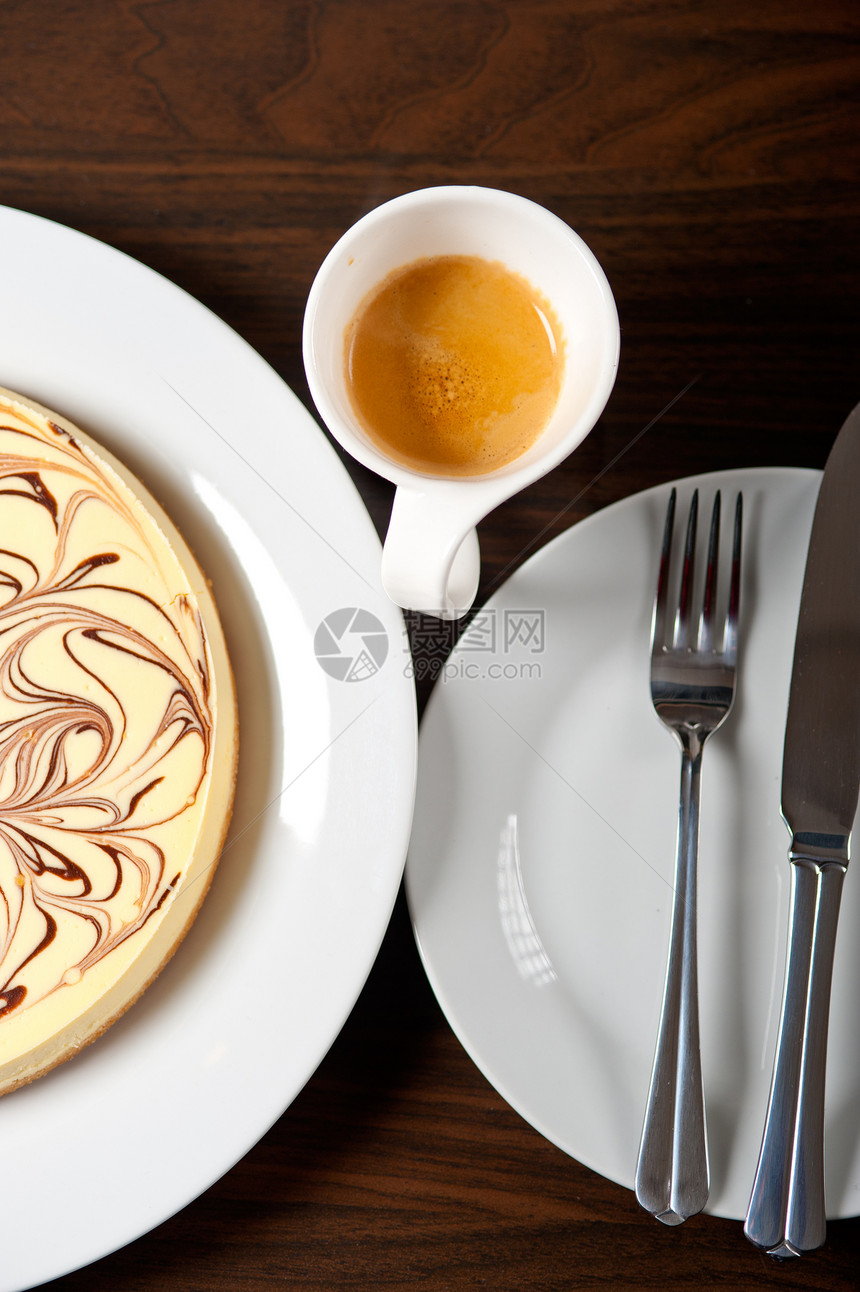 芝士蛋糕和咖啡宏观糕点馅饼脆皮食物巧克力甜点小吃熟食奶制品图片