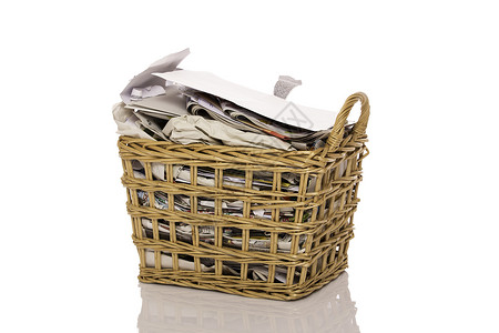 废纸篮回收倾倒丢弃垃圾折痕文档垃圾桶白色环境办公室高清图片