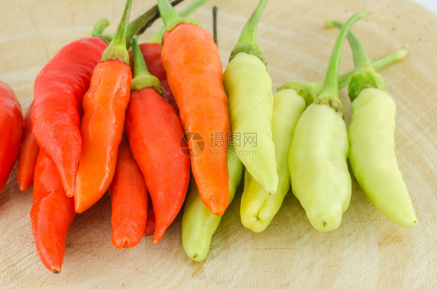 泰国胡椒红色绿色食物宏观团体植物厨房市场蔬菜辣椒图片