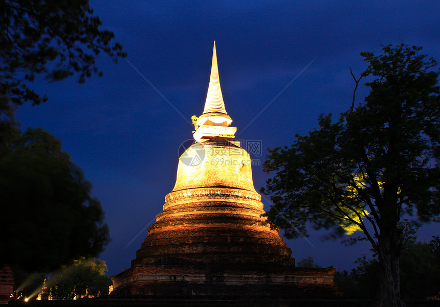 古老的塔塔 在苏霍泰(Sukhothai)历史图片