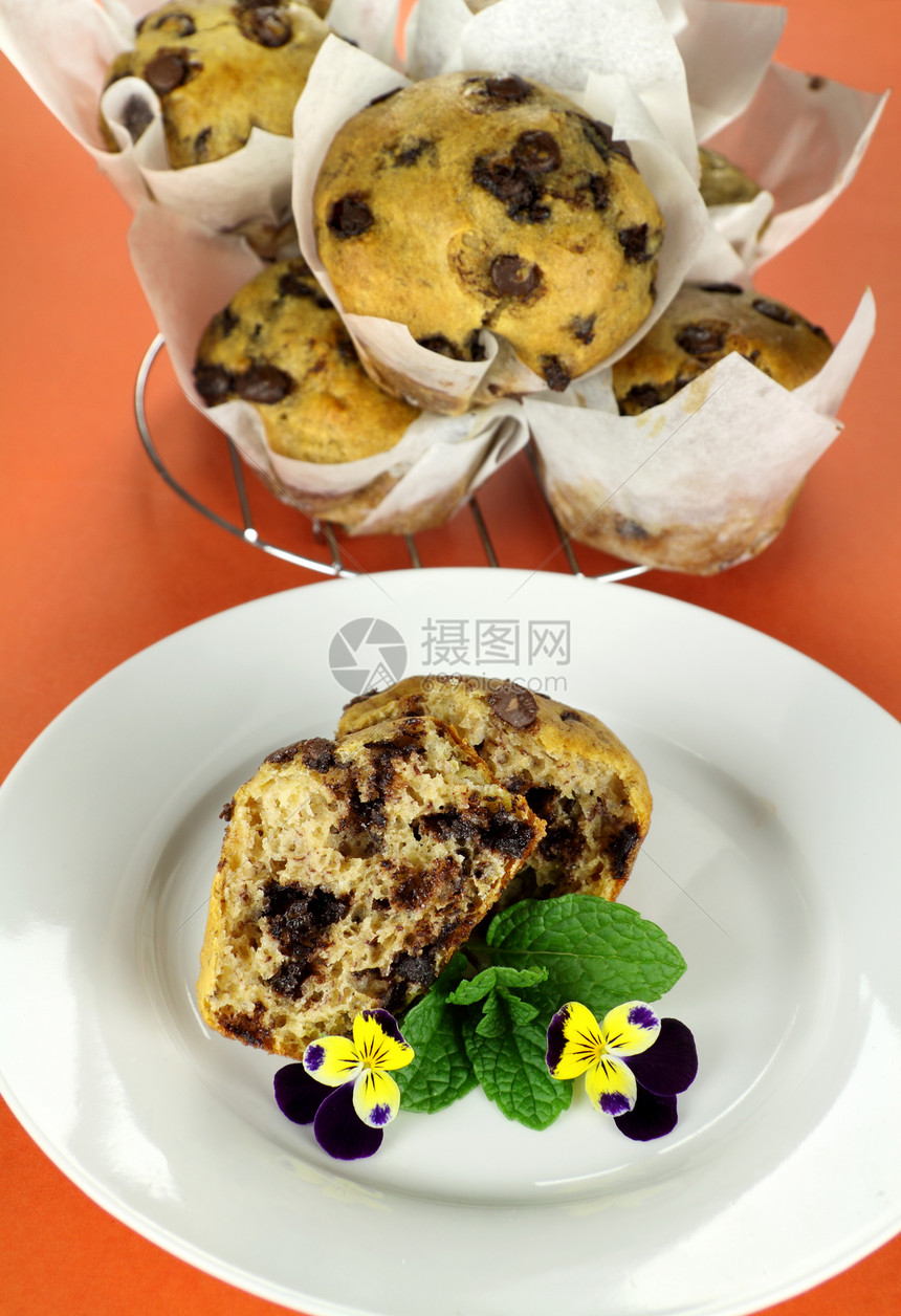Choc Chip 松饼烹饪糖果中提琴小吃美味筹码蛋糕薄荷味道食物图片