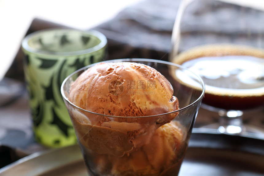 Caramel 冰冰淇淋桌布盘子美食咖啡玻璃食物烹饪甜点浪费美味图片