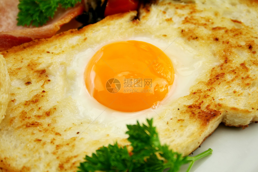 烤鸡蛋香菜味道美食烹饪面包油炸用餐蛋黄黄色午餐图片