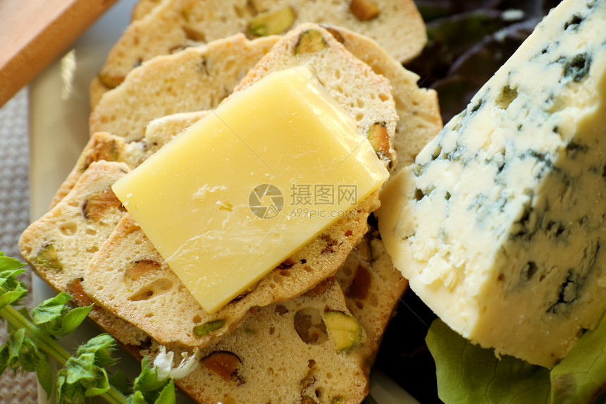 奶酪拼盘营养沙拉草药食物小吃美食烹饪味道图片