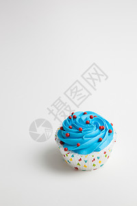 彩色纸杯蛋糕的特写装饰冰镇甜点小雨面包磨砂蛋糕背景图片