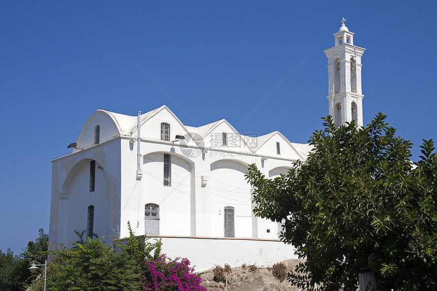 希腊东正教会教会运动员赛艇白色墙壁天空蓝色图片