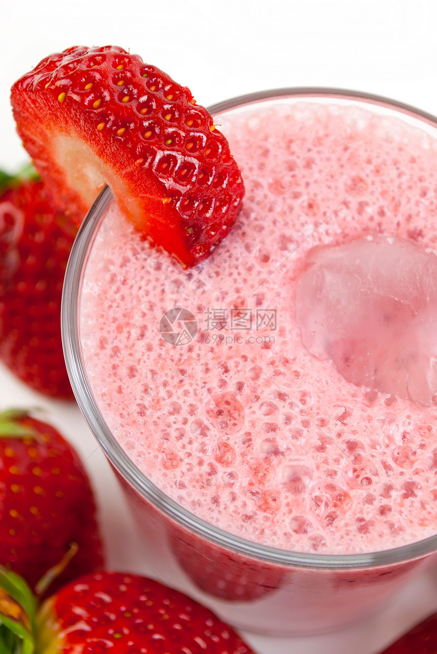 草莓冰淇淋早餐营养茶点酸奶薄荷食物液体奶油美食小吃图片