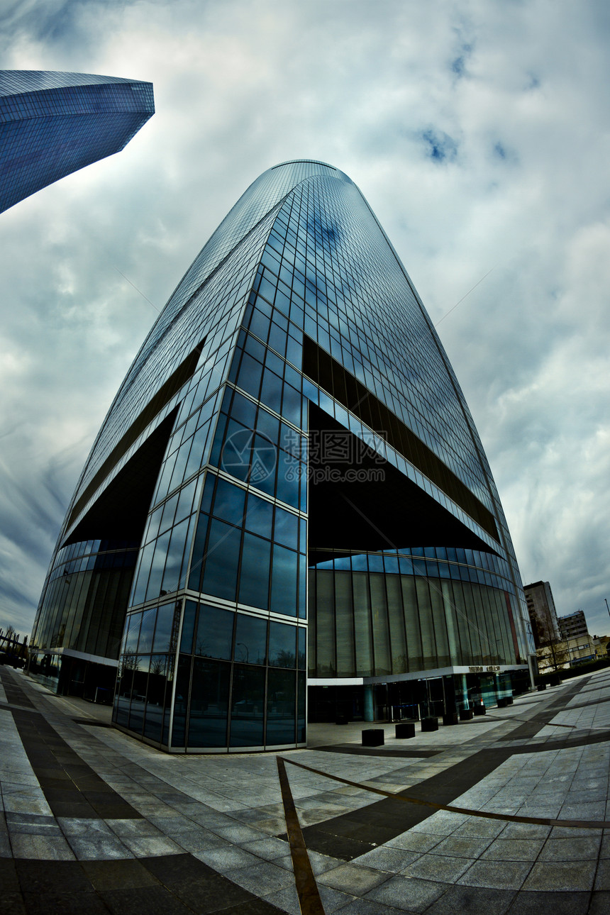 办公室眼镜 云层反射晶体摩天大楼 8毫米透镜图片