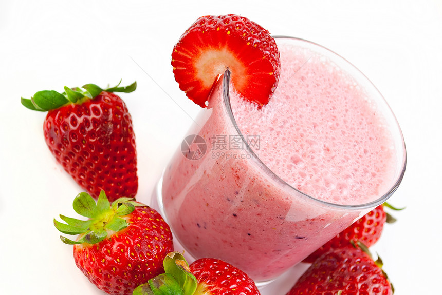 草莓冰淇淋浆果果汁奶油薄荷酸奶饮食叶子牛奶美食营养图片